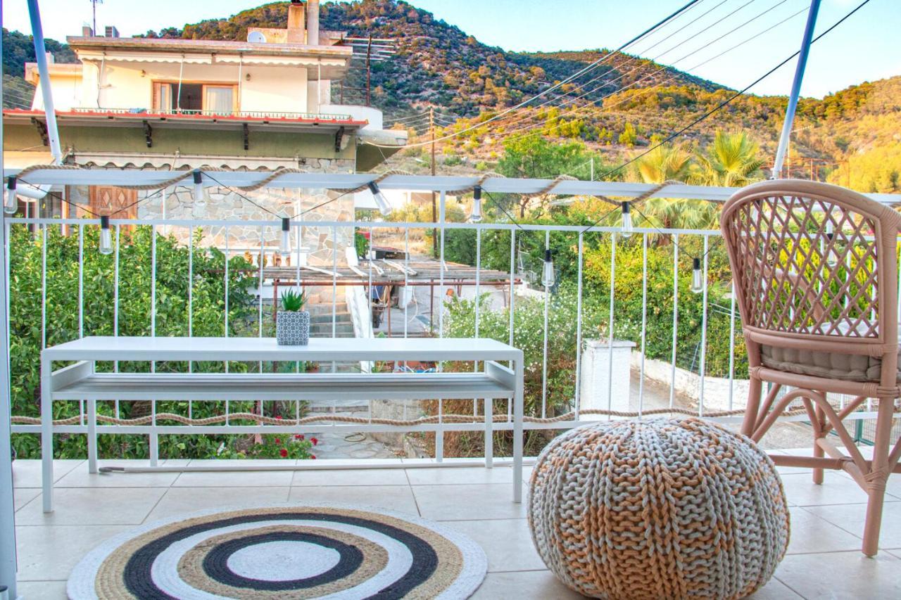 Summer Feel Suites Poros Town Exterior foto